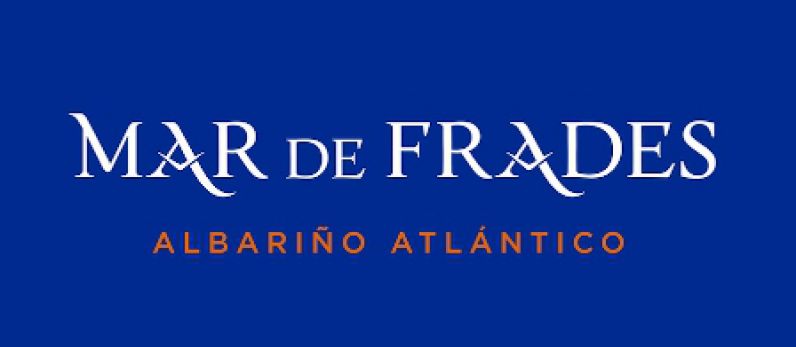 Mar de Frades to reduce weight of blue glass bottles