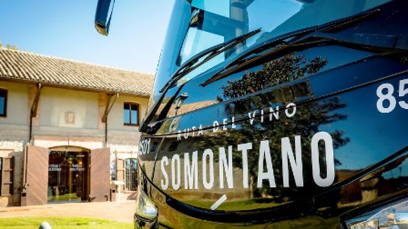 Bus del Vino Somontano, 10 años viajando por los sentidos de Somontano.