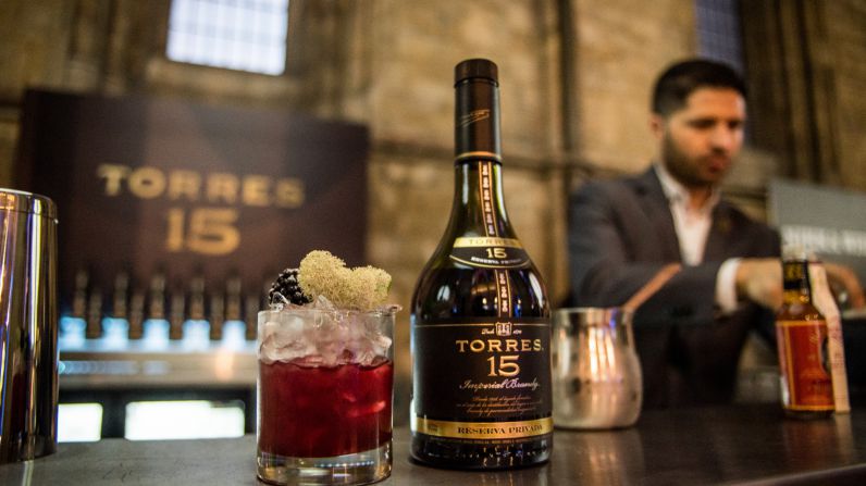 Pisco El Gobernador y Torres Brandy, entre las marcas más apreciadas según Drinks International