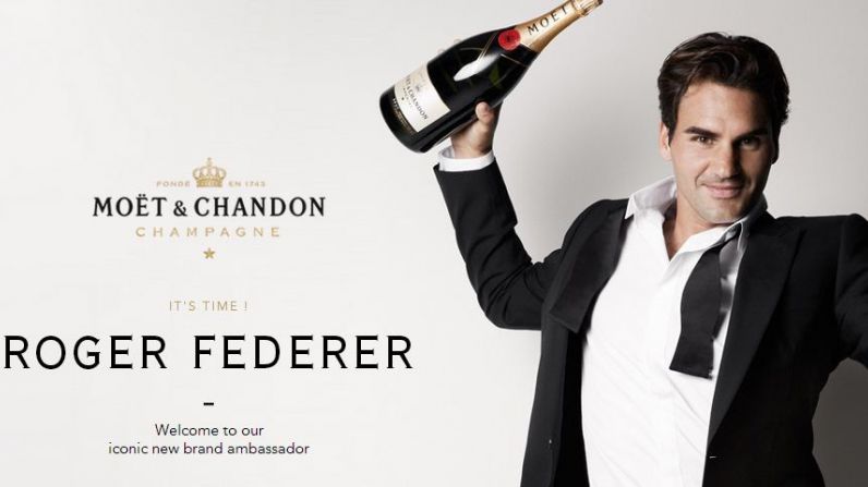 Roger Federer brinda con Moët & Chandon para celebrar su victoria en el Grand Slam de Australia