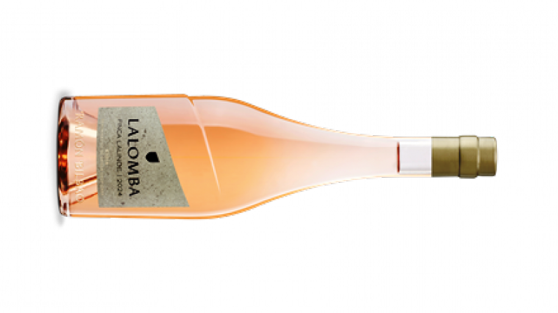 Ramón Bilbao celebra 10 años de Lalomba con la nueva añada de Finca Lalinde, el vino que marcó el inicio de su proyecto de viñedos singulares.