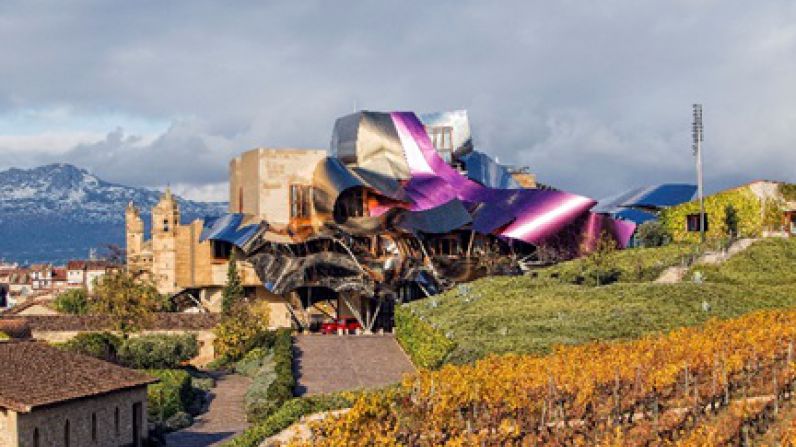 La Bodega Marqués de Riscal recibe más de 100.000 visitas durante 2017.