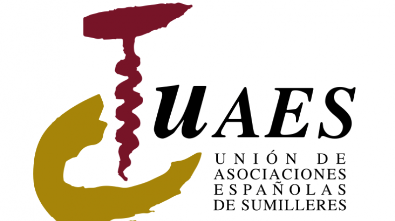 Alrededor de 70 sumilleres UAES se disputan el título de Mejor Sumiller de España.
