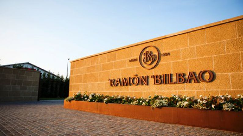 Ramón Bilbao vuelve a sorprender entre las 50 Marcas de vino más admiradas del mundo.