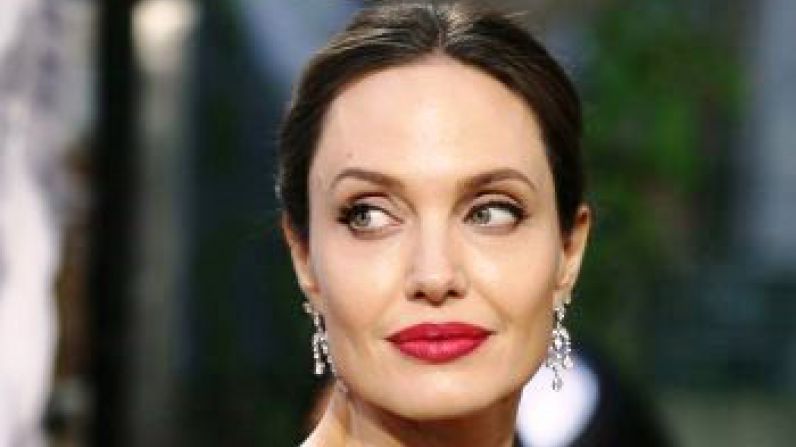 Angelina Jolie mueve hilos para vender su parte de Château Miraval