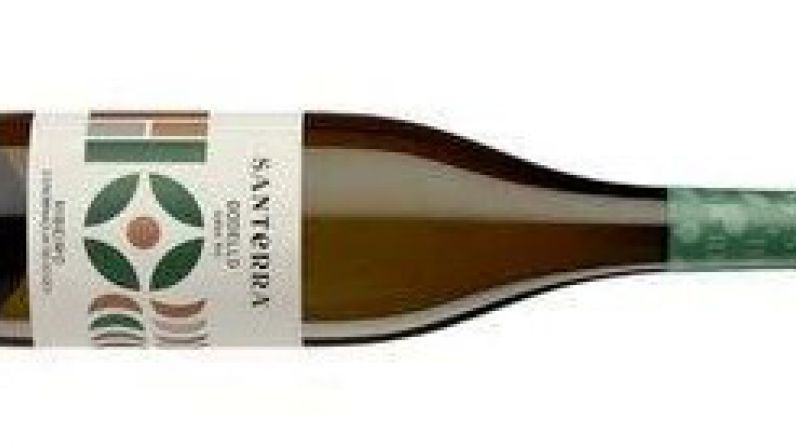 Bodegas Murviedro amplia su gama Santerra con Santerra Godello, su nuevo vino de Ribeiro.